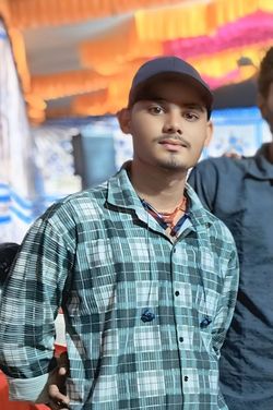 Mayank Jha's photo
