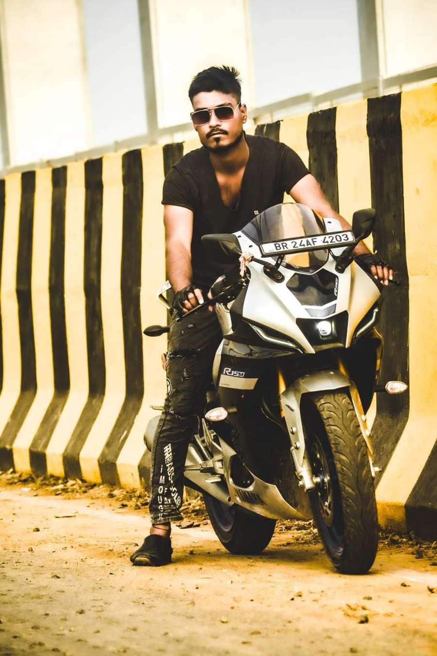 92954553 7373 medium large