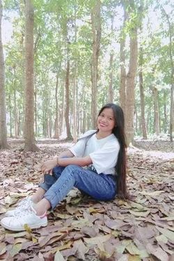 Ella's photo