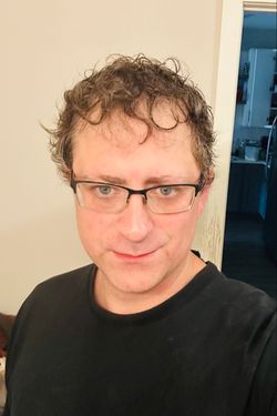 Smug Juggler's photo