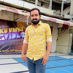 Anand desai 's photo