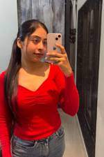 Prathi harsshi's photo