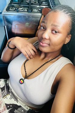 Shantel Munetsi's photo