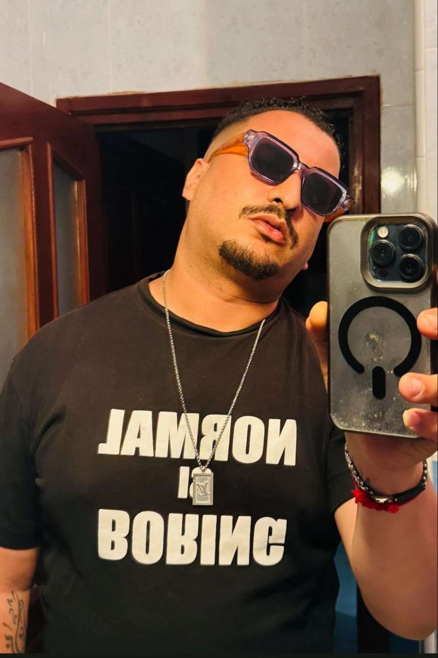 88292359 7967 medium large