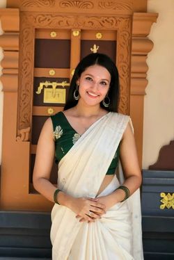 Aditi 's photo