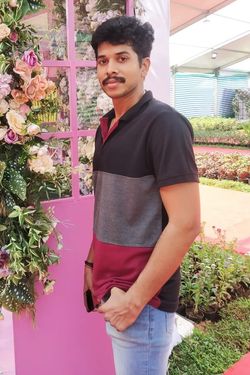 Sid 's photo