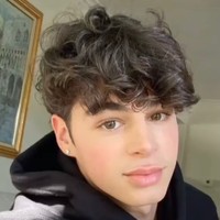 Tanner smith 's photo