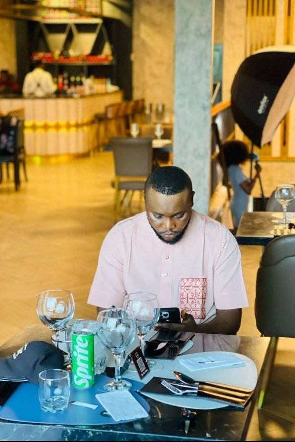 92924102 104 medium large