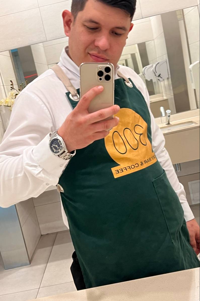 90303403 8359 medium large