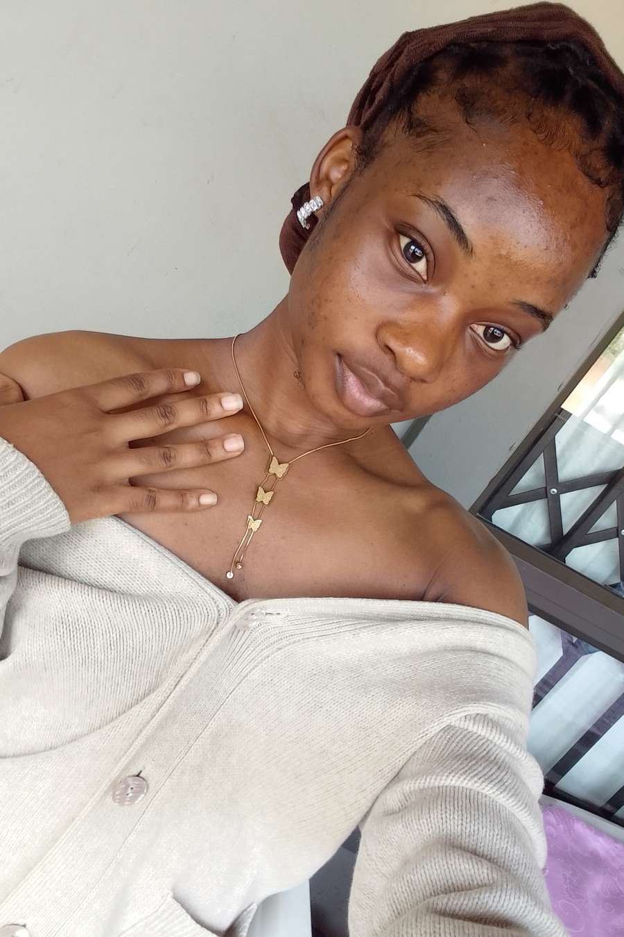 89983408 9259 medium large