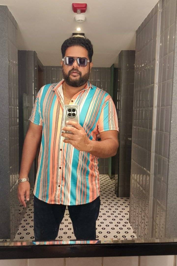 90243694 6503 medium large