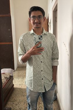 Viraj Shah's photo
