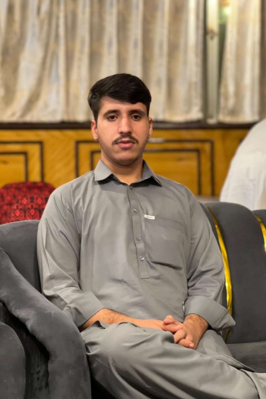 86211881 2584 medium large