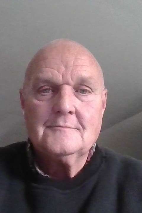 5486024 2846 medium large