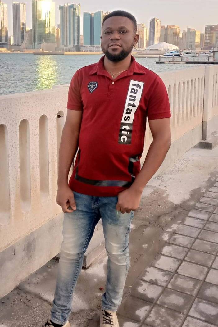 90701573 8989 medium large