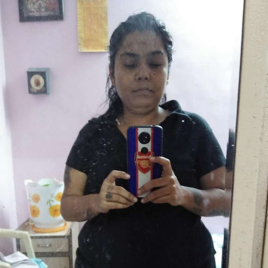 84111718 5027 medium large