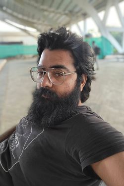 KARAN BORICHANGAR 's photo