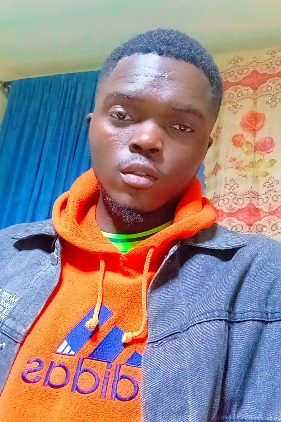 76703527 9481 medium large