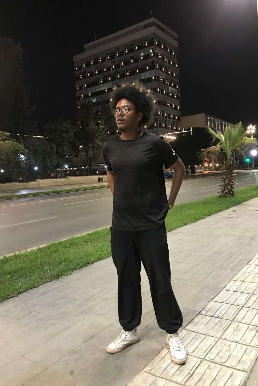 90849075 2943 medium large