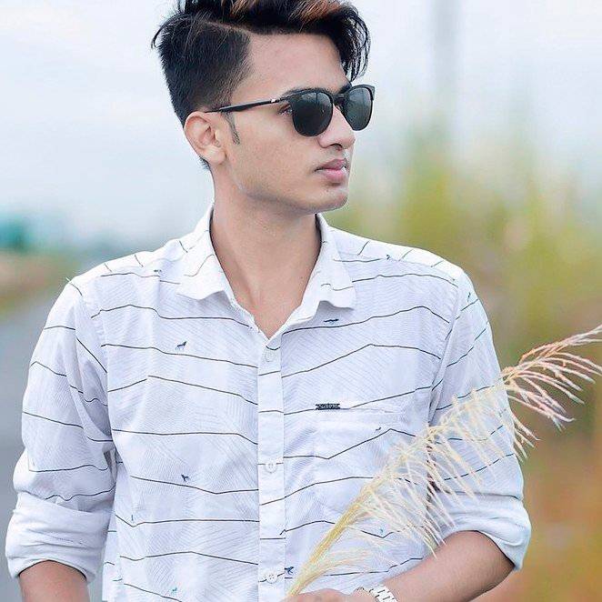 84976385 1942 medium large