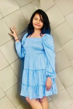 Soniya 's photo