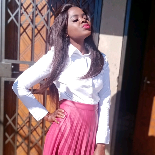 Divhambele Mukwevho Hi.. Meet Women in Roodepoort