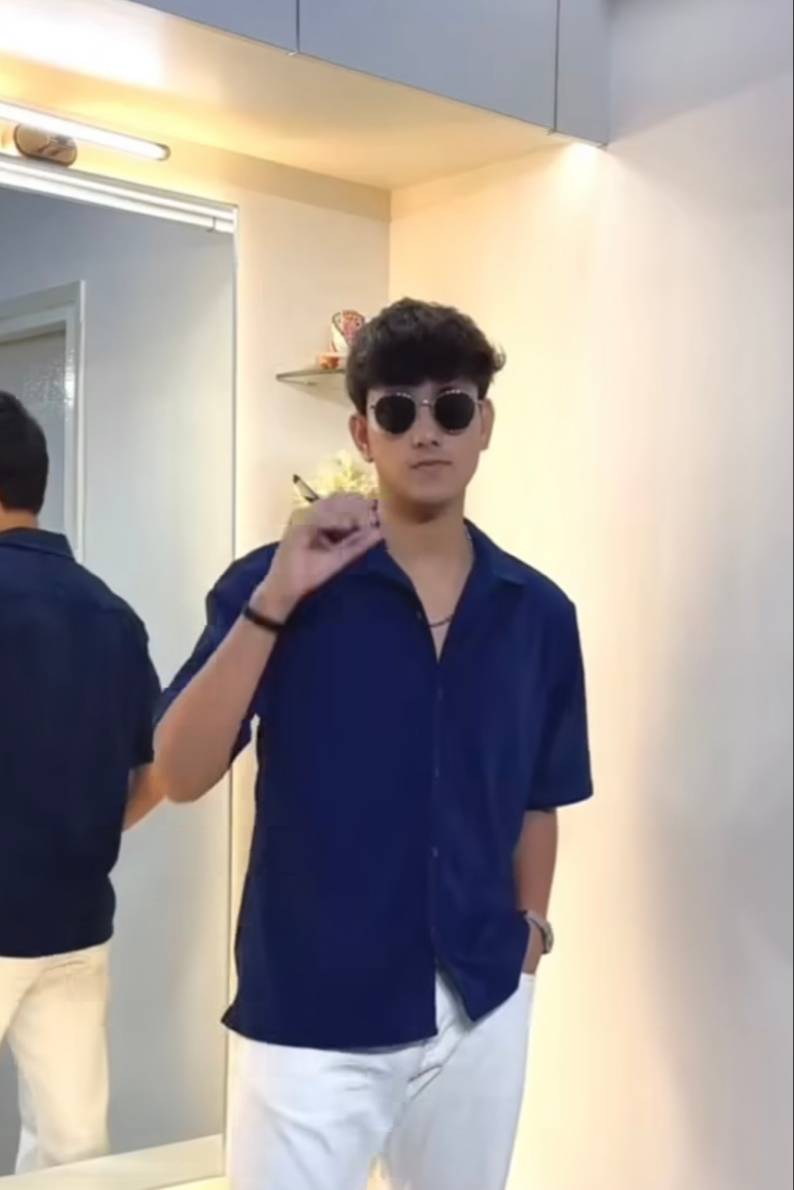 89654563 4548 medium large