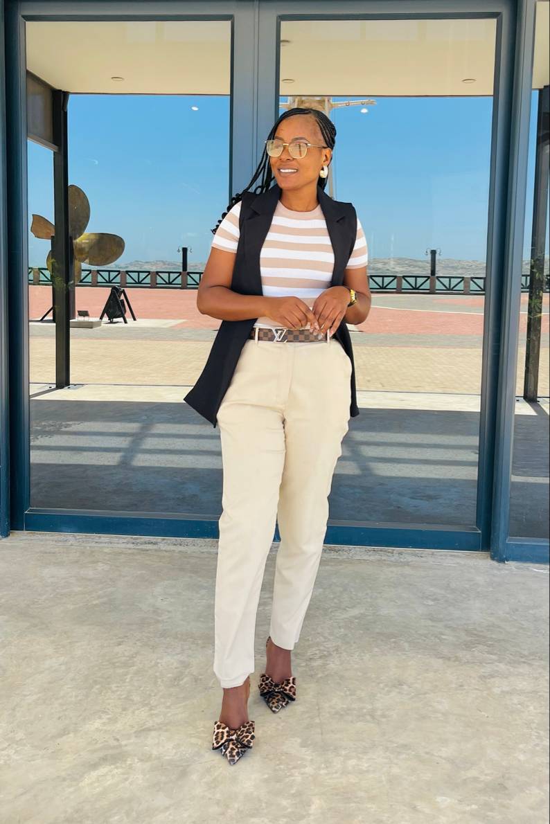 90831905 6596 medium large