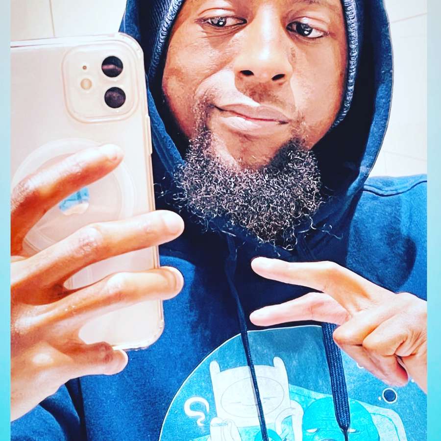 82530886 2470 medium large