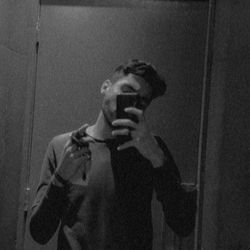 Moe's photo