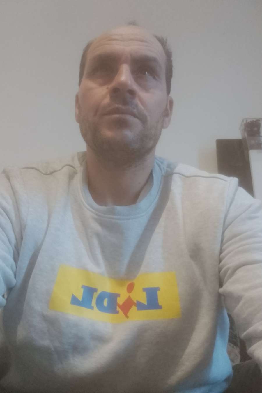 90668303 5759 medium large