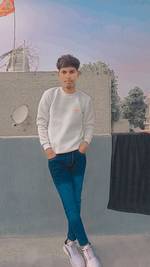 Manveer mahor's photo