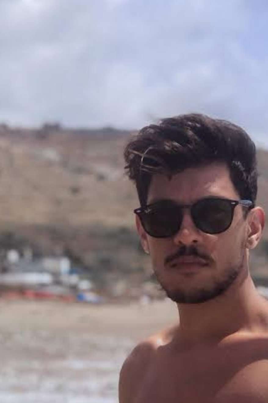 89493488 1853 medium large