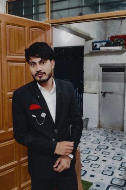 Dainy Gautam 's photo