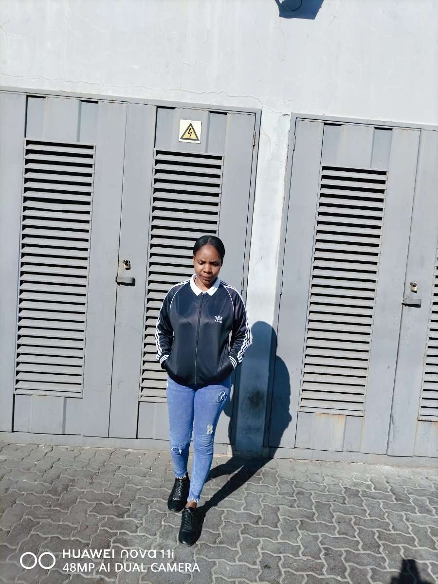 63108582 421 medium large