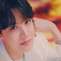 Isti Khomaerach's photo