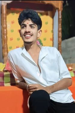 Vamsi 's photo