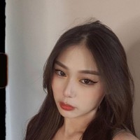 scarlett Wong's photo