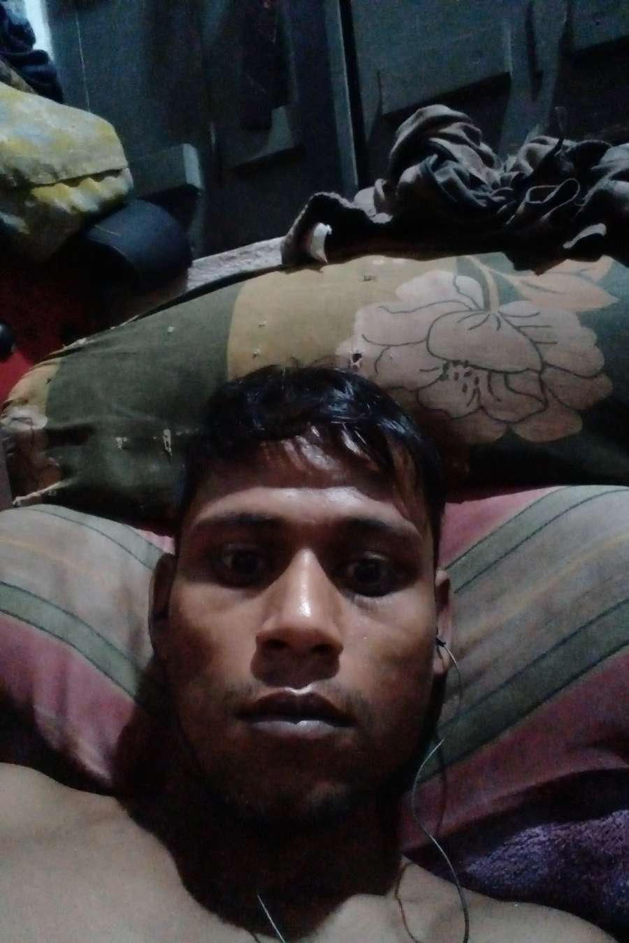 89785436 471 medium large