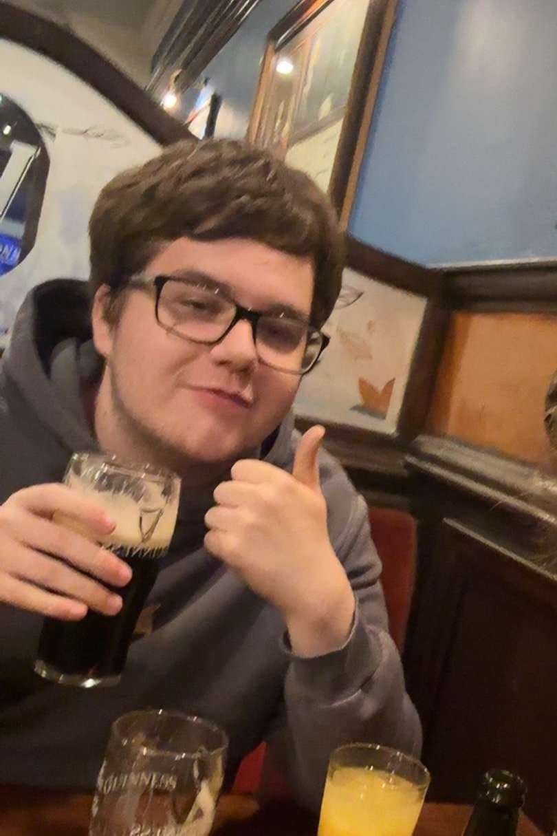 90393677 1763 medium large