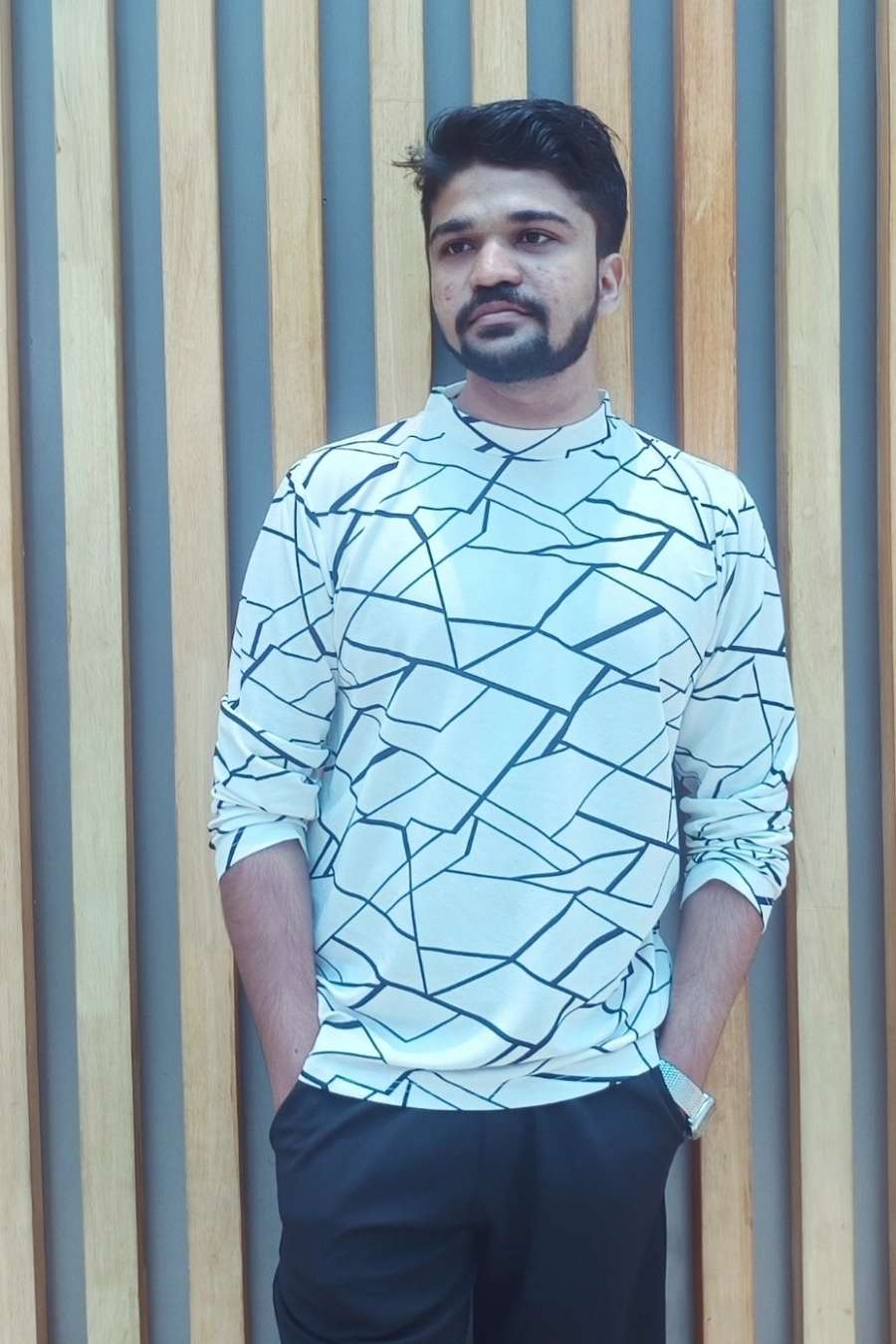89748965 6906 medium large