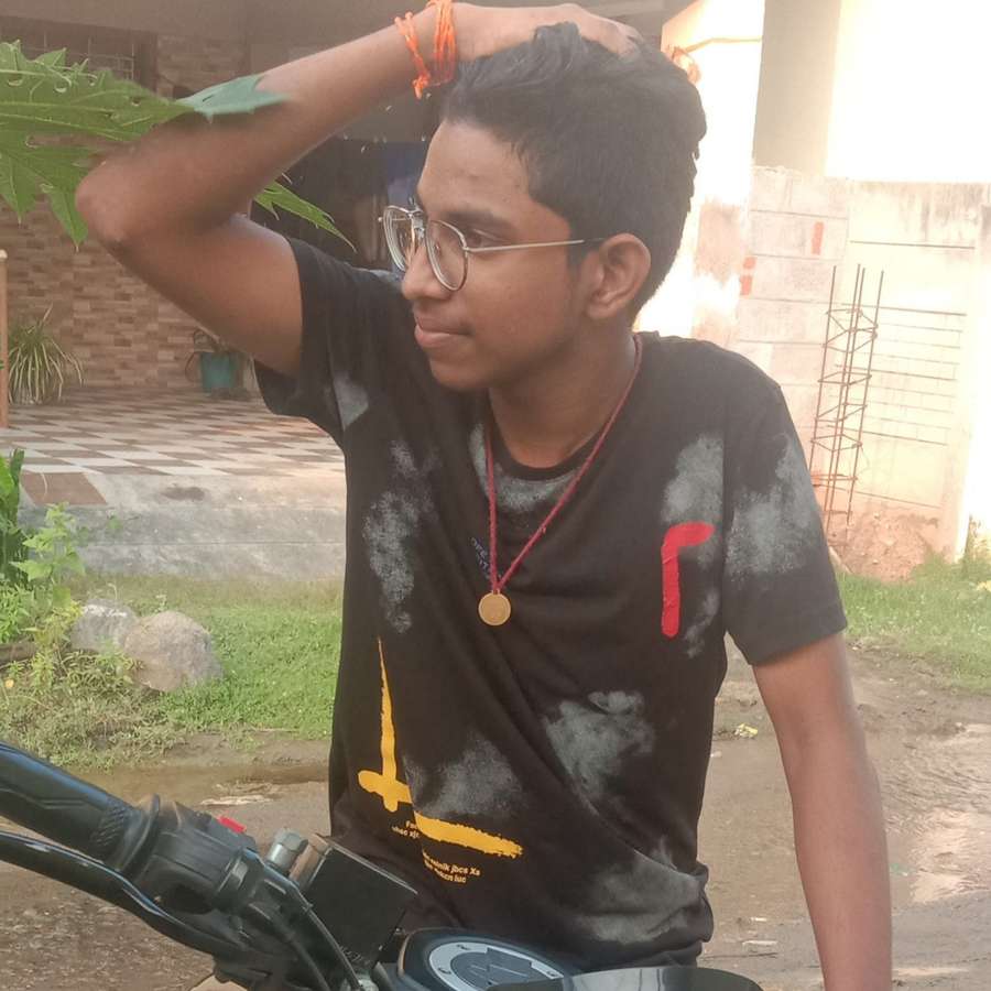 85421404 5323 medium large