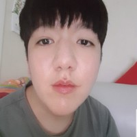 Jeong's photo