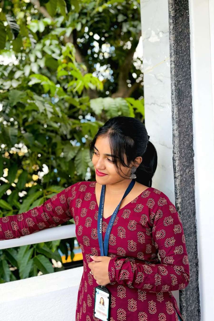 90553627 9966 medium large