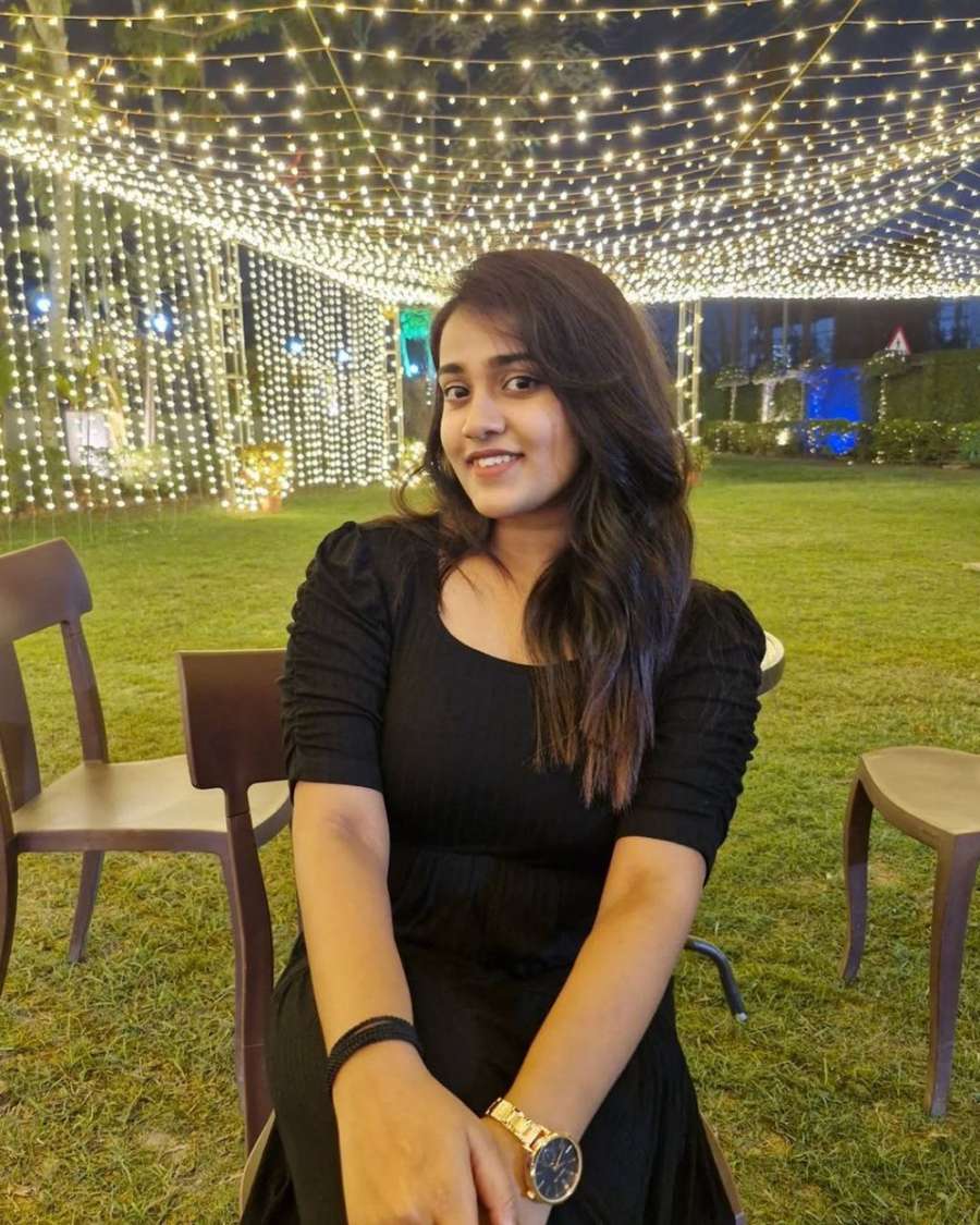 88205037 1111 medium large