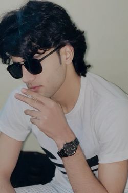 Haider's photo
