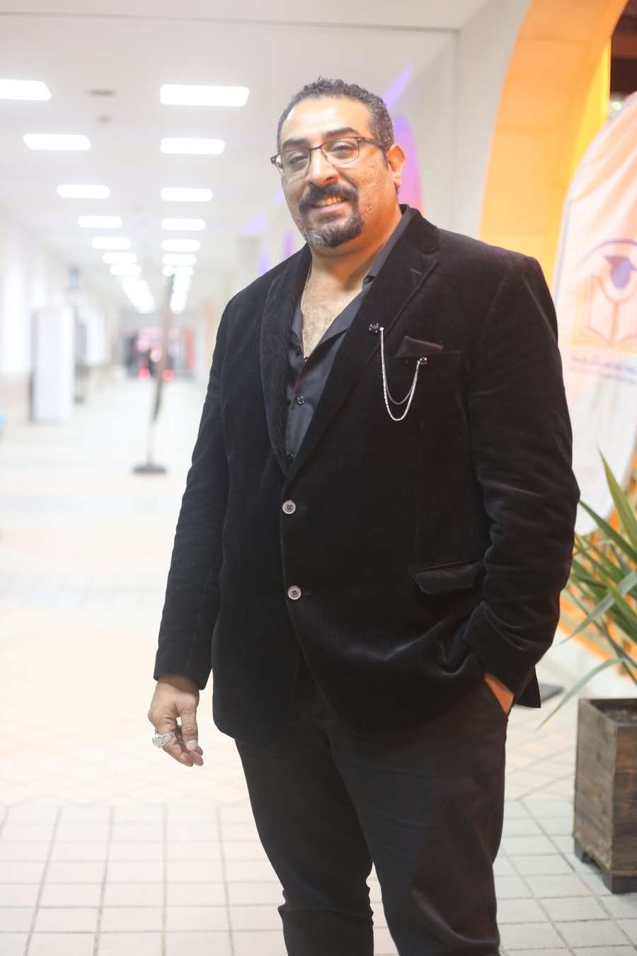 90369812 4703 medium large