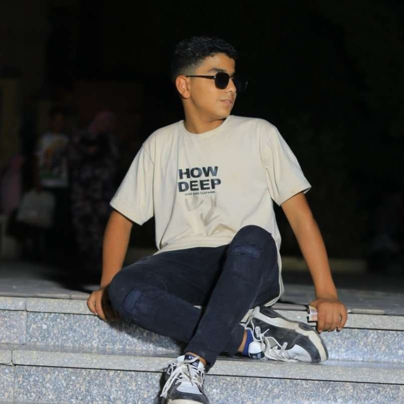 81226967 527 medium large