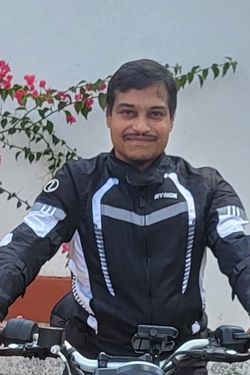 Amey Naik's photo