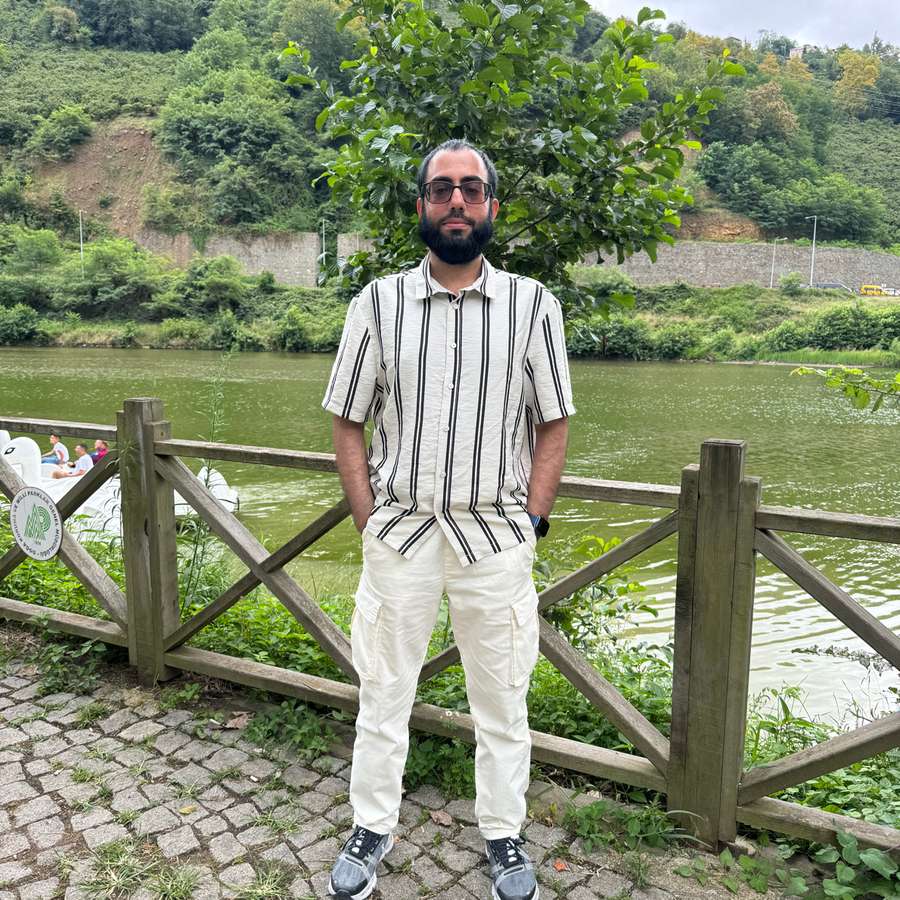 53488319 7465 medium large